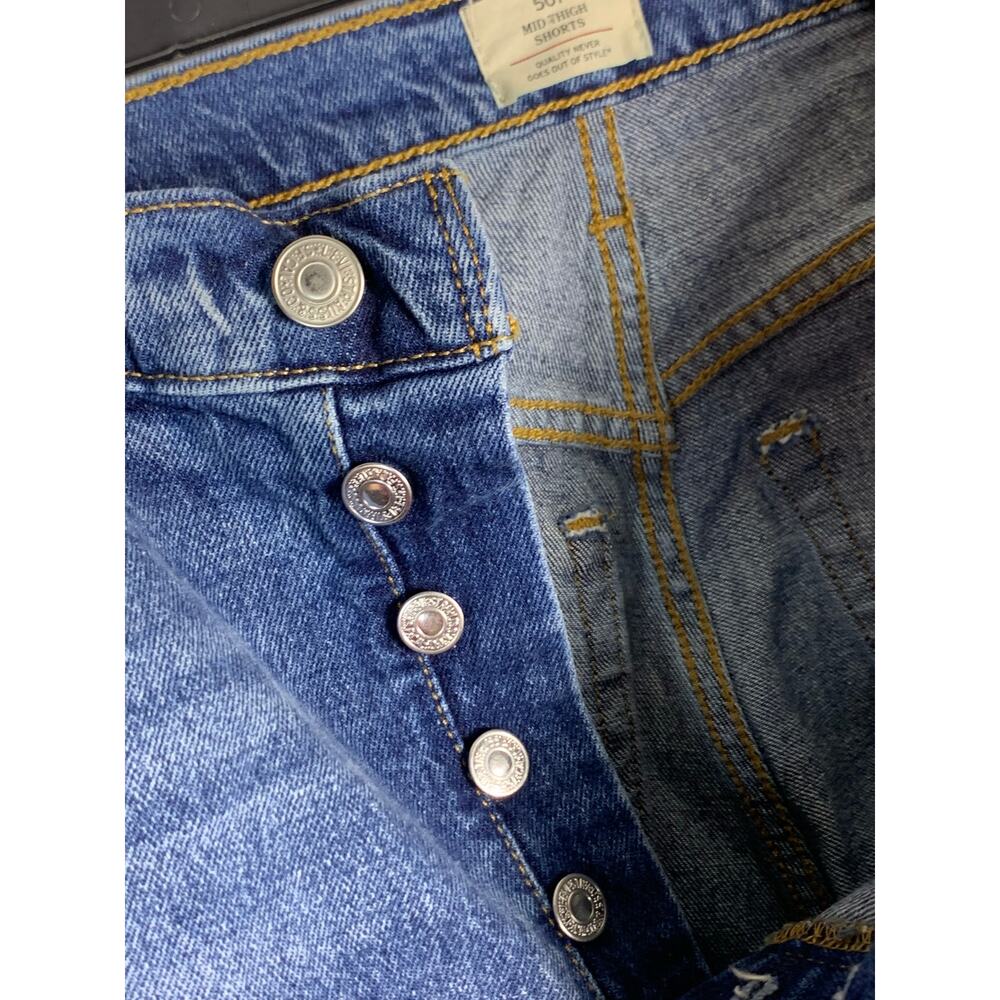 Levi’s 501 Women’s Shorts W29 Blue Denim Mid Thigh Button Fly Raw Frayed Hem - Picture 10 of 15